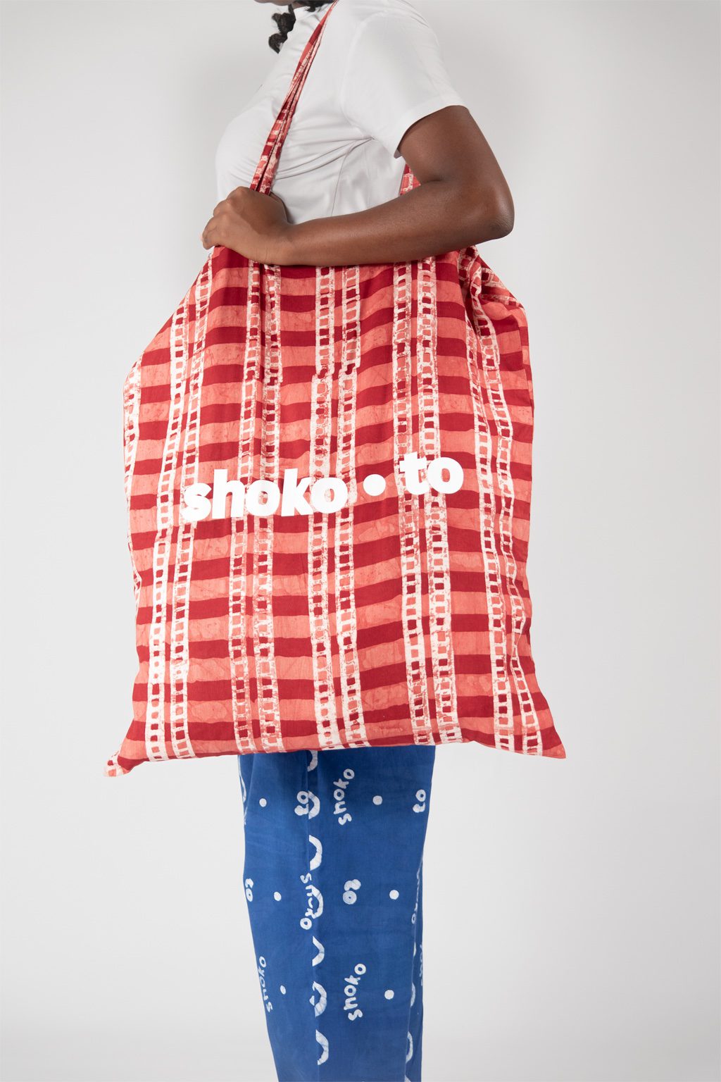 shoko.to-Must-Go Tote Bag)