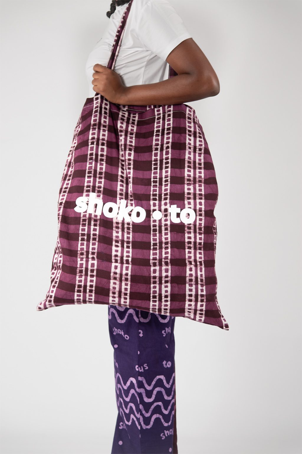 shoko.to-Must-Go Tote Bag)