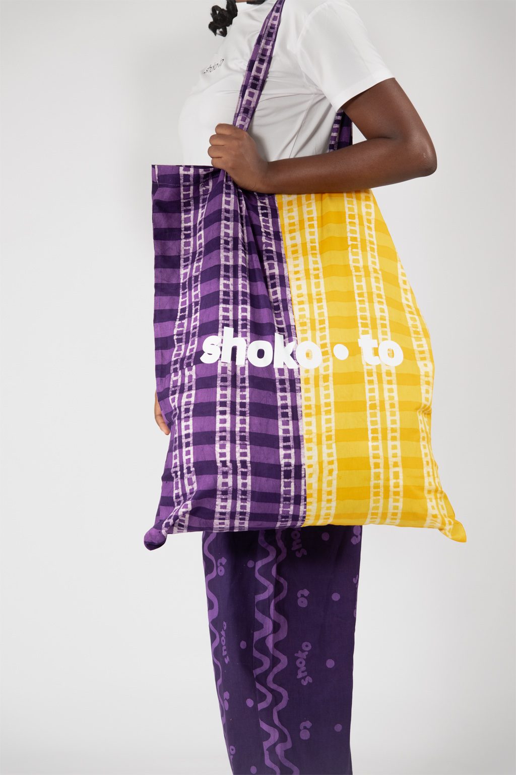 shoko.to-Must-Go Tote Bag)